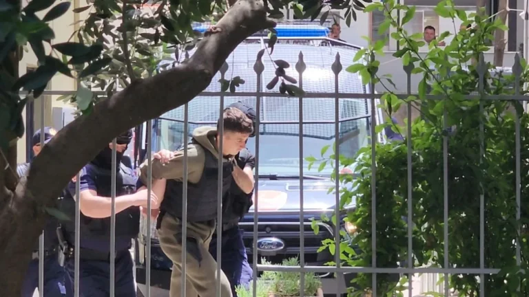 Akuzohet për vrasjen e efektivit në Fier, dërgohet për gjykim dosja ndaj Azgan Mërnicës