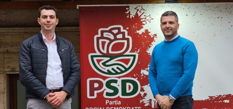 ERION MURATAJ ZBULON DY KANDIDATËT E PARË TË PSD ELBASAN