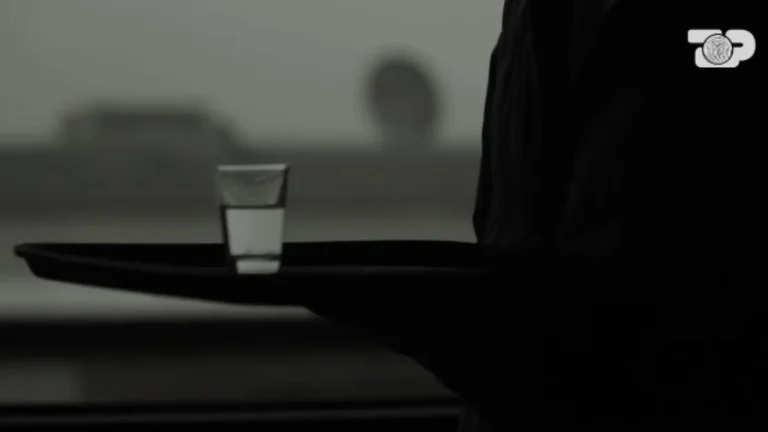 Për një gotë raki…’, zanafilla e hasmërisë së përgjakshme mes ‘Mandelave’ dhe ‘Bandës së Cërrikut’