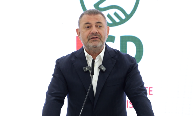 Toma merr deputetë sa të gjitha partitë e reja e të vogla sëbashku!