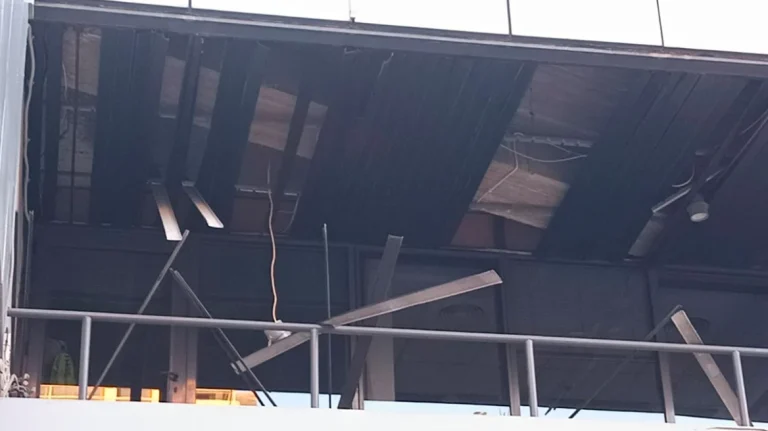 Publikohen pamjet nga shpërthimi i mbrëmshëm në Athinë, nuk raportohet për të lënduar