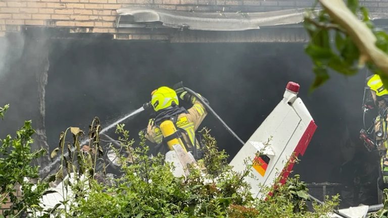 Tragjike në Gjermani! Avioni privat përplaset me një ndërtesë, dy persona humbin jetën