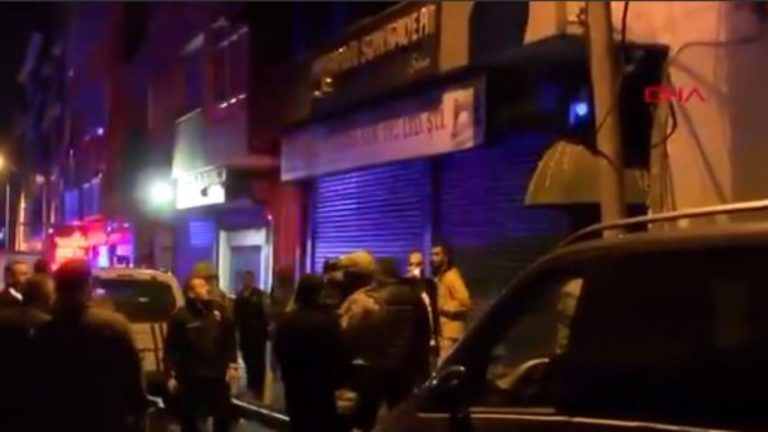 Bombë në lokalin në Stamboll/ 7 të plagosur, tre prej tyre në gjendje të rëndë
