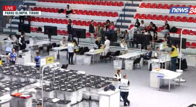 PD ankimoi vendimin e KAS, Kolegji Zgjedhor merr nesër vendimin për votat e Greqisë