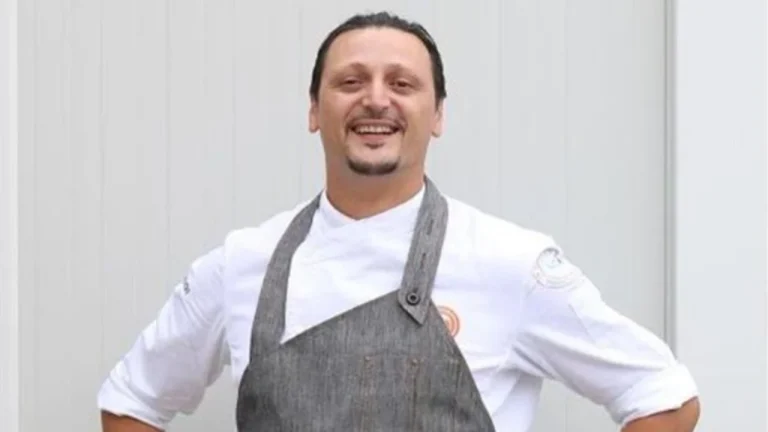 Rrahu barbarisht shefin e njohur të kuzhinës së bashku me vëllanë/ Kush është Donald Luka, sot i vendosën lëndë plasëse në dyqan