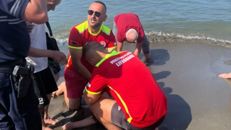 Shënohet viktima e parë e këtij sezoni në plazh, ndërron jetë në Qerret 73-vjeçari