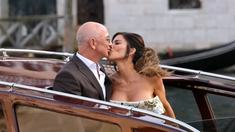 Nga Leonardo DiCaprio tek Ivanka Trump e Kim Kardashian/ Ja VIP-at që morën pjesë në dasmën madhështore të Jeff Bezos dhe Lauren Sanchez