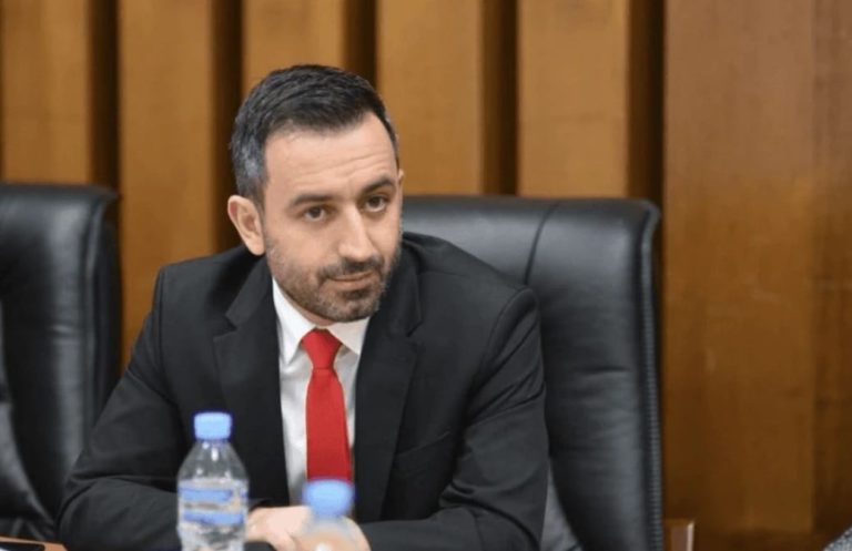 U zgjodh kryetar i Kuvendit të Kosovës, deputeti i LV Dimal Basha: Ky institucion është zemra e demokracisë