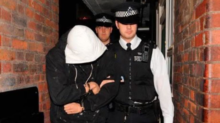 Emri, kërkohej nga Prokuroria e Elbasanit, Interpol Tirana e arreston në Londër