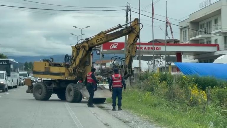 IMT Elbasan aksion për prishjen e objekteve pa leje dhe në hapsirat publike