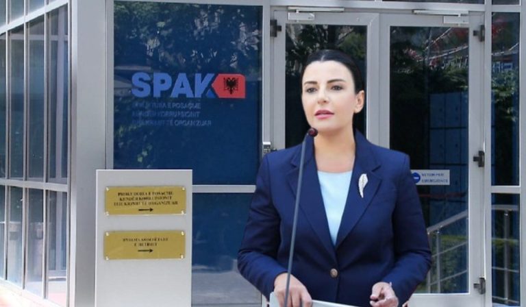 SPAK regjistron si person nën hetim zv.kryeministren Balluku, kontrolle në dy banesat e bashkëpunëtoreve të saj dhe në një zyrë