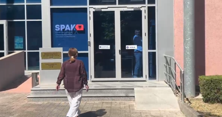 Bufi: Derisa të mbarojnë zgjedhjet të mos hapi gojë! SPAK publikon mesazhet