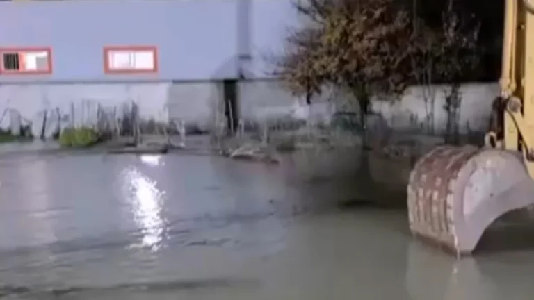 Vlora prej 48 orësh pa ujë të pijshëm, defekt i rëndë në linjën kryesore të transmetimit