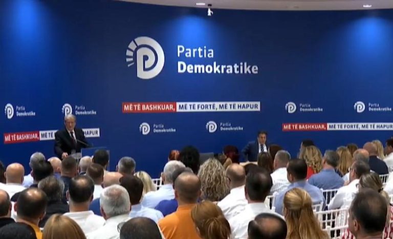 Kush merr tender nga PS do të përjashtohet nga PD