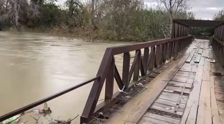 Sukth/ 500 personave u kërkohet evakuim urgjent, u rrezikohet jeta nga prurjet e lumit Erzen
