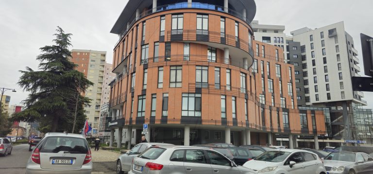 Prokuroria zbarkon në bashkinë Elbasan