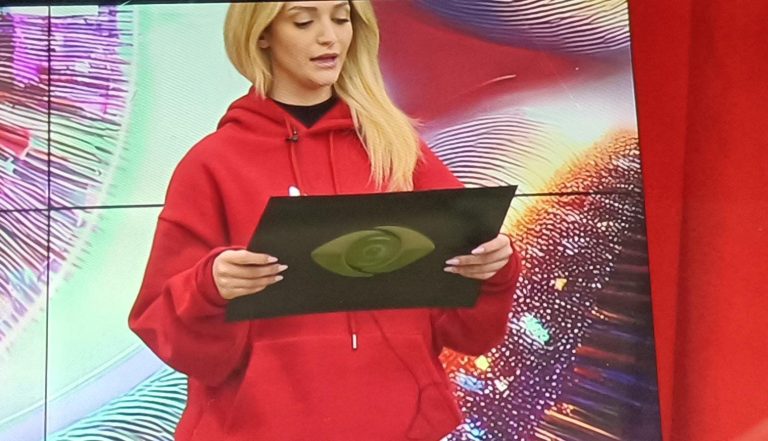 “Nuk mundem më” – Çfarë ndodhi me Kristin? Ai del nga muri, banorët tentojnë…