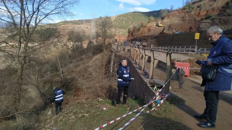 Rrëshqitja masive në aksin Përrenjas-Librazhd, Prokuroria e Elbasanit nis hetimet pas bllokimit të rrugës nacionale