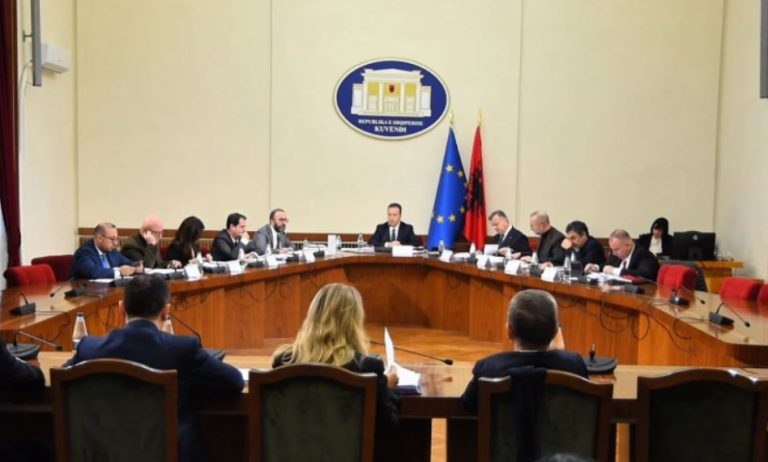 SPAK kërkon arrestimin e Ballukut, javën e ardhshme mblidhet Këshilli i Mandateve për shqyrtimin e imunitetit të zv/kryeministres. Peleshi cakton të hënën datën